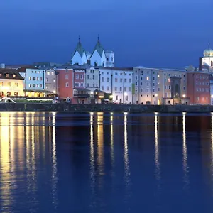 4* Hotell Altstadt-hotel